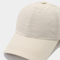 Gorra de béisbol transpirable de 6 paneles sin estructura para hombre, con protección solar, de secado rápido, deportiva, con orificios cortados con láser, al por mayor