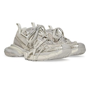 Zapatillas deportivas de malla negras y plateadas para hombre y mujer, zapatillas de plataforma con efecto desgastado, calzado informal ligero y transpirable. - Product Image 5