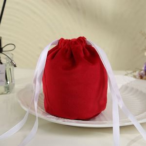 Bolsa de Terciopelo Roja y Verde Personalizada con Cordón para Regalos de Navidad, Bodas y Manualidades - Product Image 2