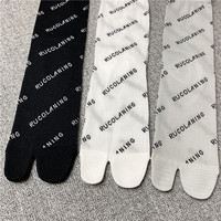 Chaussettes Tabi en coton pour hommes et femmes, sans couture, décontractées et à la mode, style japonais, vente en gros, 9 pièces