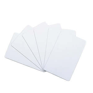 Carte en plastique PET de qualité supérieure en PVC imprimable personnalisée avec mini étiquette à puce T5577 pour paiement d'entreprise par adhésion - Product Image 1