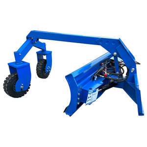 Niveleuse hydraulique compatible avec les tracteurs compacts pour un nivellement efficace dans les fermes urbaines et les jardins communautaires - Product Image 4