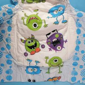 Conception personnalisée Couches colorées pour adultes 3000ml Absorption d'urine Usage personnel Fluff Pulp Material - Product Image 4