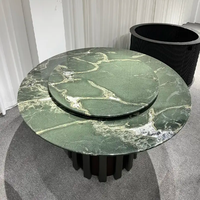 Table à manger ronde en marbre vert Verde avec plateau tournant et base cannelée, style moderne et luxueux, pour salle à manger et salon, directement du fabricant