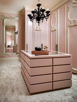 Îlot de dressing minimaliste avec dessus en verre, commode, îlot de dressing avec rangement central en bois massif