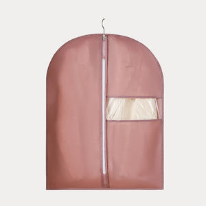 <span class=keywords><strong>Housse</strong></span> de vêtement non tissée anti-poussière et anti-humidité avec poche de rangement suspendue pour vêtements - Product Image 4