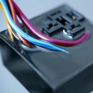 Compuesto de Silicona Negra de Alta Resistencia Dieléctrica de Dos Componentes 1:1 Boqaio para Sellado de Placas de Circuito - Product Image 6