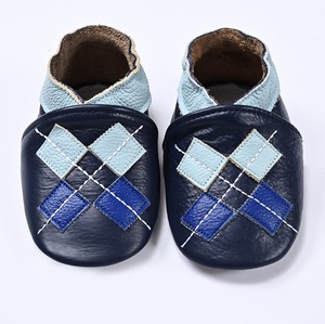 Chaussons personnalisés avec logo pour bébés filles et garçons, adorables animaux de dessin animé, premières chaussures mocassins pour tout-petits - Product Image 4