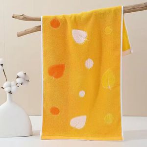 Serviette de bain en coton 100% en gros, logo jacquard personnalisé, design tissé, serviette pour le visage pour essuyer la sueur - Product Image 2