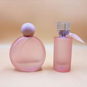 زجاجة عطر أنيقة وردية بلورية مع بخاخ ذهبي، زجاجة عطر فريدة، هدية نسائية قابلة للتخصيص - Product Image 5