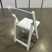 Chaise de salle à manger d'extérieur pliable moderne en plastique - Légère, imperméable, durable, écologique, mobilier commercial pour hôtel
