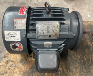 Nuevo Motor Eléctrico Original Listo para Usar T421 Trifásico de 7.5hp 60hz con Controlador de Programación PLC - Product Image 1