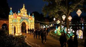 Nuevas Linternas Voladoras con Forma de Árbol de Hierro para el Festival del Año Nuevo Chino, Luz <span class=keywords><strong>LED</strong></span> para Uso en Exteriores - Product Image 5