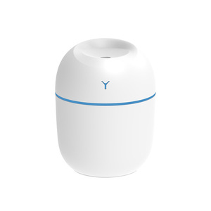 Humidificador Ultrasónico Mini de 220 ml para Oficina, Hogar, Escuela, Dormitorio, Coche, Silencioso, con Vapor Intenso - Product Image 4