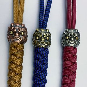 Pulsera de Cobre Puro con Cuentas y Colgante de Cuchillo Militar de Latón, Accesorio para Teléfono Móvil Pixiu - Fidget Spinners Metálicos Hechos a Mano - Product Image 5