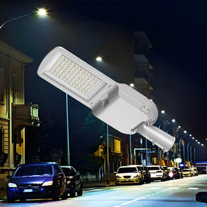 Lampadaire industriel à économie d'énergie à <span class=keywords><strong>LED</strong></span> 170lm/w avec protection contre les surtensions 10KV - Product Image 1