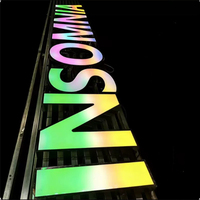 Lettres lumineuses LED RGB 3D en acrylique de qualité supérieure, programmables, multicolores, pour la publicité dans les magasins de détail et les bâtiments