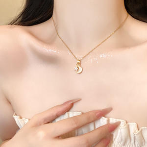 XL305 elegante collar con colgante de Luna y estrella de estilo coreano para mujer, joyería de encanto celestial delicado, collar de acero inoxidable - Product Image 4