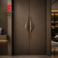 Poignées de porte sculpturales en laiton brossé, design vague de feuille, luxe pour hôtel, villa, entrée, grand portail, poignée de porte en bois ou en verre
