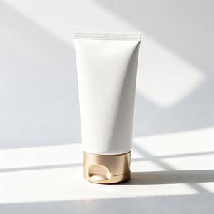 Crème hydratante SKIN1004 Madagascar Centella 75ml, soin apaisant quotidien pour peaux sensibles, hydratation - Product Image 1