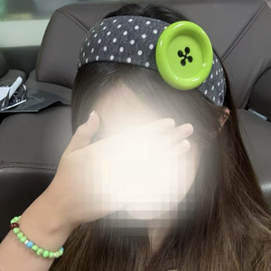 Serre-tête coréen à boutons et pois pour femme, accessoire capillaire décontracté en plastique fait main avec papillon - Product Image 3