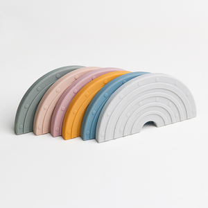 BPA miễn phí tùy chỉnh mềm Silicone bé Teether trăng đồ chơi cho trẻ sơ sinh trẻ sơ sinh nhai nhẹ nhàng cầu vồng mọc răng Chuỗi vòng Rattle - Product Image 3