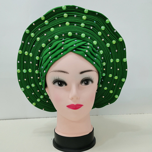 Foulard brodé Aso Oko fait main pour femmes, magnifique Gele automatique pour mariages traditionnels, 100% coton avec perles, personnalisable - Product Image 1