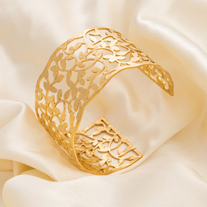 Brazalete Ancho de Estilo Europeo con Diseño de Hojas, Chapado en Oro de 18k, Ajustable, Joyería para Mujer - Product Image 2