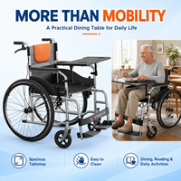 Fauteuil roulant manuel pliable en aluminium portable avec roues pleines de 24 pouces, coussin de siège respirant en Oxford, frein à main et table pour personnes âgées et handicapées