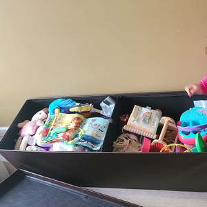 Modern 38*38*38cm Square <b>Leather</b> <b>Storage</b> Ottoman <b>Footstool</b> Foldable Vanity Stool <b>with</b> Removable Lid for Bedroom - Product Image 4