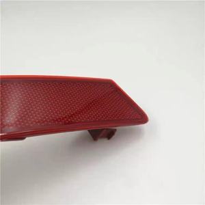 Réflecteur de pare-chocs arrière pour <span class=keywords><strong>Nissan</strong></span> <span class=keywords><strong>X</strong></span>-<span class=keywords><strong>trail</strong></span> Rouge 2017 2018 <span class=keywords><strong>2019</strong></span> 2020 26560-6FV0A 26565-6FV0A - Product Image 4