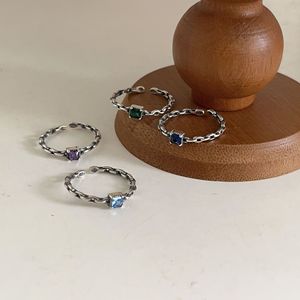 Anillo Yinruitai de Plata de Ley S925 con Diseño Geométrico de Circonitas Multicolores para Mujer, Uso Diario - Product Image 4