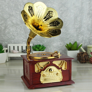Caja de Música de Gramófono Retro de Simulación al por Mayor, Adornos Creativos de Plástico de Nueva Generación, Regalos, Caja de Música - Product Image 3