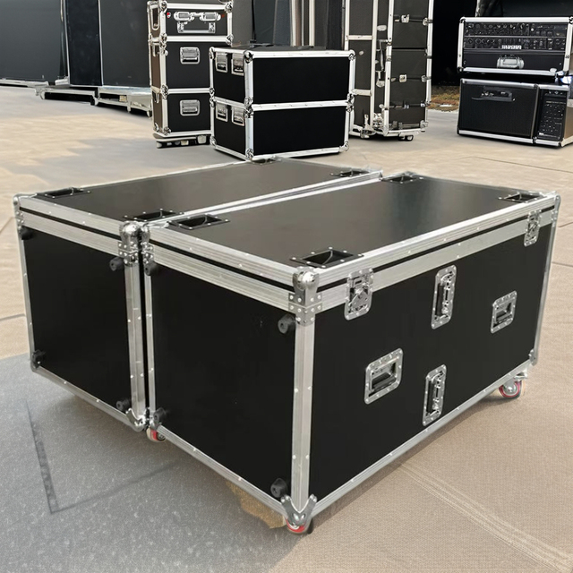 Professional Audio Video & Lighting Equipment Flight Case with Dual 15 Inch Full Speakers