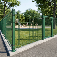 Clôture en treillis soudé 3D polyvalente pour passerelles piétonnes et barrière de sécurité pour infrastructures publiques