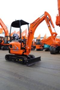 Mini-excavatrice sur chenilles Lonking 1 tonne LG6016 G4 à vendre - Product Image 4