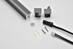 Perfil de aluminio anodizado con disipador de calor e iluminación oblicua T5 para <span class=keywords><strong>tira</strong></span> de <span class=keywords><strong>LED</strong></span> empotrada en gabinetes de cocina con alto CRI 90 - Product Image 3