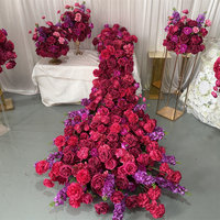 Nouvelle conception IFG : Décoration de table de mariage, chemin de fleurs en cascade de roses fuchsia de 8 pieds