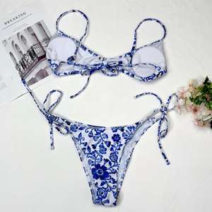 Set Bikini Segitiga Motif Bunga Wanita, Pakaian Renang Dua Potong dengan Tali Samping dan Potongan Tinggi, Pakaian Renang Tanpa Punggung dengan Tali, Baju Renang Pantai - Product Image 3