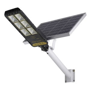 ไฟสปอร์ตไลท์ LED พลังงานแสงอาทิตย์ 300W IP67 พร้อมรีโมทคอนโทรล แสงขาว 5000K มุมลำแสง 120 องศา CRI 85 ติดตั้งบนพื้น ตัวเรือนพลาสติก รองรับ Nest-Compatible - Product Image 1