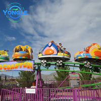 Aire de jeux extérieure jeux passionnants grandes montagnes russes avec trois boucles piste navette famille filature montagnes russes