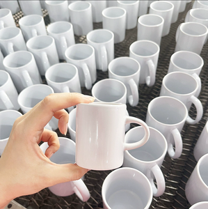 Taza de Café de Cerámica Personalizable de 3oz al por Mayor |   Color y diseño personalizados |   Taza Apilable para Espresso para Cafeterías y Compras al por Mayor - Product Image 4