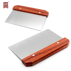 <span class=keywords><strong>Grattoir</strong></span> à pâtisserie avec manche en <span class=keywords><strong>bois</strong></span>, en acier inoxydable, coupe-pâte à pain, outil, spatule à gâteau, Gadget de cuisine, 8 pièces - Product Image 1