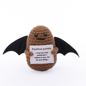 Pack d'emojis d'Halloween transfrontalier le plus vendu, ornements de pommes de terre tricotés en forme de pomme de terre, poupées chauves-souris inspirantes au crochet - Product Image 2
