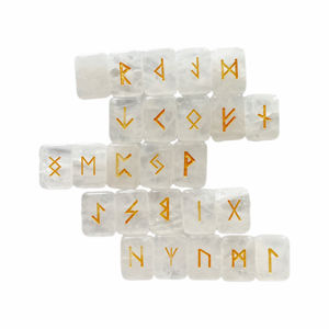 Lot de runes de guérison en cristal blanc naturel, pierres précieuses gravées et sculptées, vente en gros - Product Image 5