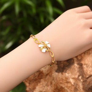 สร้อยข้อมือแฟชั่นดีไซน์ดอกไม้ ชุบทอง PVD สแตนเลส 316L เครื่องประดับสำหรับผู้หญิง - Product Image 3
