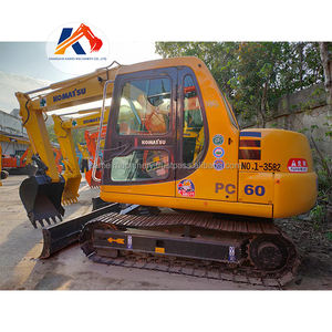 รถขุดไฮดรอลิกแบบตีนตะขาบ Komatsu PC60-7 มือสอง ปี 2022 พร้อมเครื่องยนต์ เกียร์ ปั๊ม และชุดเกียร์ - Product Image 1