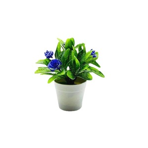 Plante artificielle en pot avec fleurs rouges, verdure en plastique, fleur décorative, ornement d'intérieur, écologique, petite taille - Product Image 5