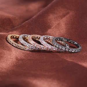Anello Quadrato con Pietra Arcobaleno, Design Minimalista ed Elegante con Pietra Colorata, Gioiello da Donna per Uso Quotidiano - Product Image 5