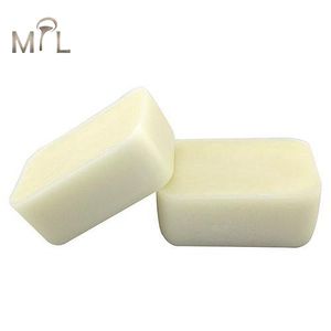 Cire de paraffine entièrement raffinée de qualité cosmétique 58-60 CAS 8002 Prix par kg pour la fabrication de bougies Crayons Gants - Product Image 2